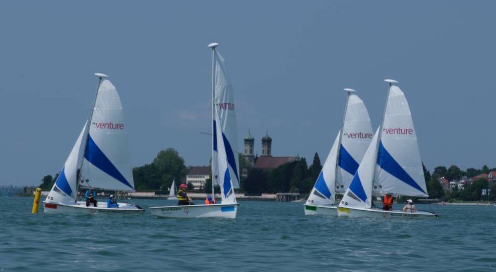 Inklusive Segeltage bieten Training, Workshop und erste Regattaerfahrungen