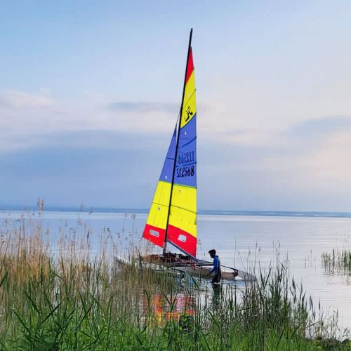 Clubschiff Hobie 16