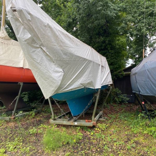 Jakon-Kruiser zu verschenken