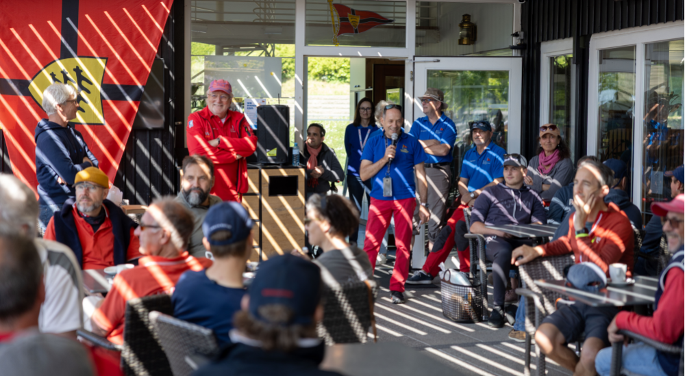 Pokalregatta des WYC: Windstille verhindert Wettfahrten